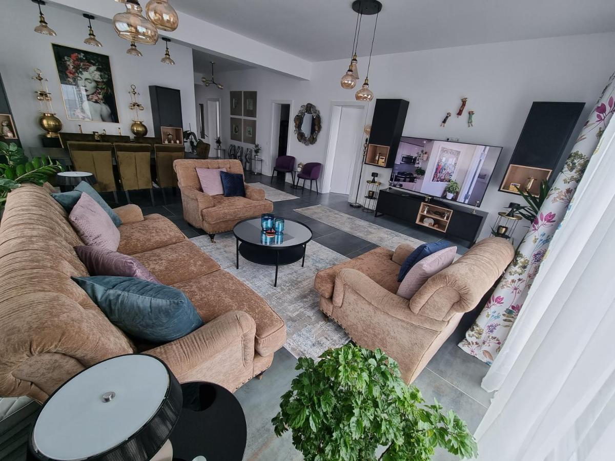 Angels Penthouse Residence Sibiu Bagian luar foto
